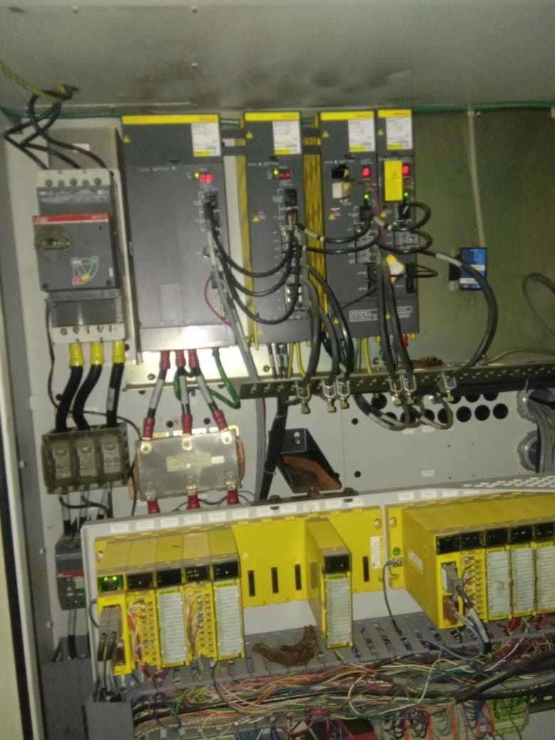 Automatic Hardinge Qc Imported Cnc Turing Center 2004 Model With Fanuc 210i Control For Sale