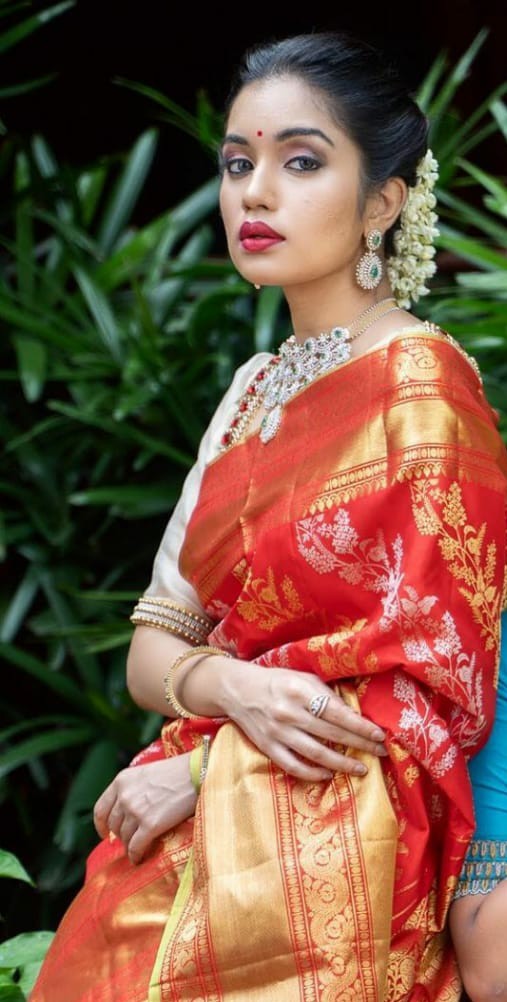 Ladies Pure Silk Saree - Soft Lichi Silk With Heavy Jaquard Border | Vibrant Pure Red Colour, Stylish Rich Pallu, Elegant Weaving Blouse Piece, Lightweight For All Seasons