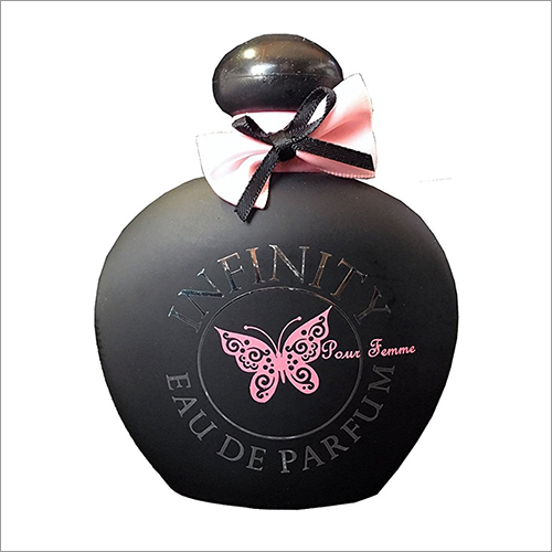 फेमे परफ्यूम डालें