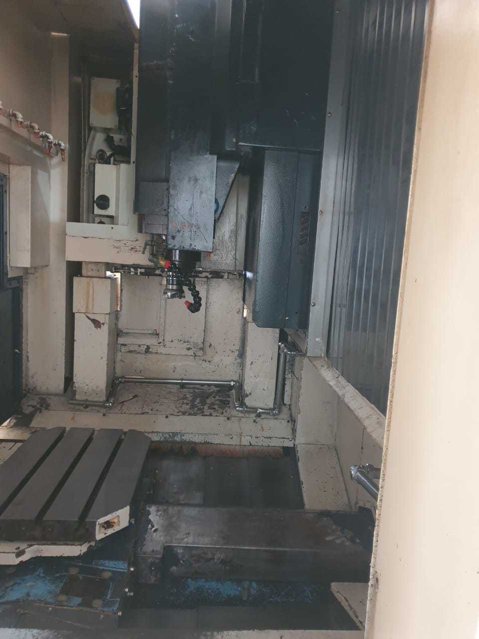 Automatic Used Makino S33 Apc Vertical Machining Center 2005 Model