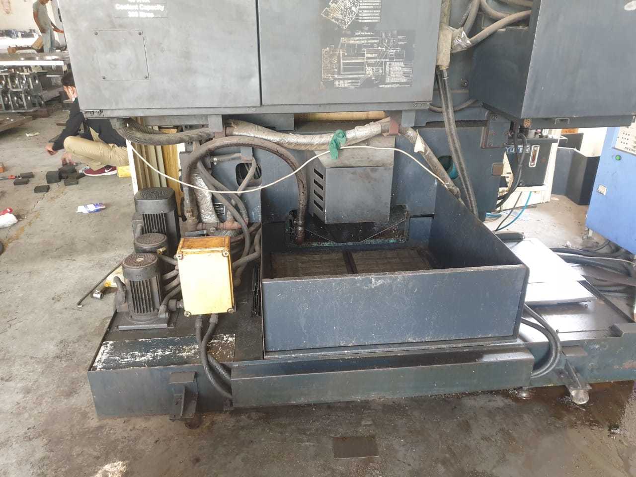 Automatic Used Makino S33 Apc Vertical Machining Center 2005 Model
