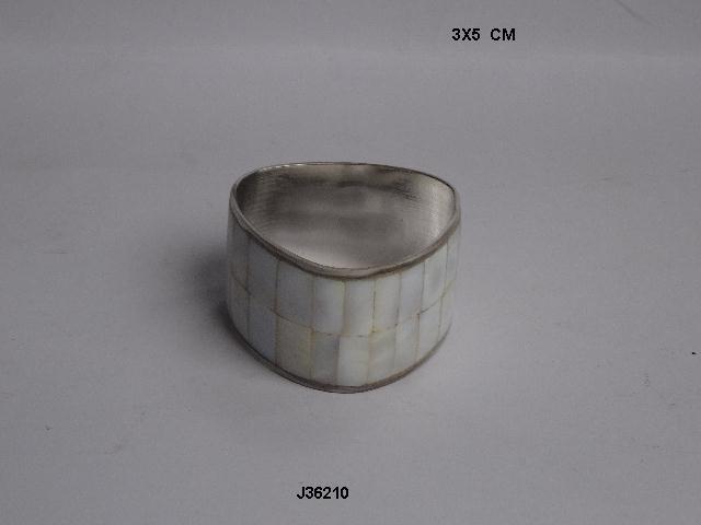 Napkin Rings - Aluminum, 5 Cm | Silver Plated With Mother Of Pearl Inlay For Home And Wedding Decoration