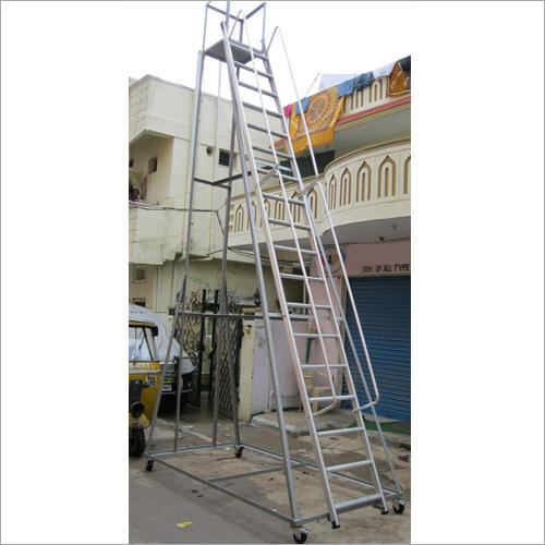 एल्युमिनियम मोबाइल स्टैच्यू लेडर्स