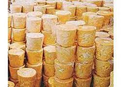 Organic Jaggery - 1 Kilogram, 100% Pure Sugarcane Juice, Moisture 3-5%, Gluten Free, High In Protein, No Artificial Flavor