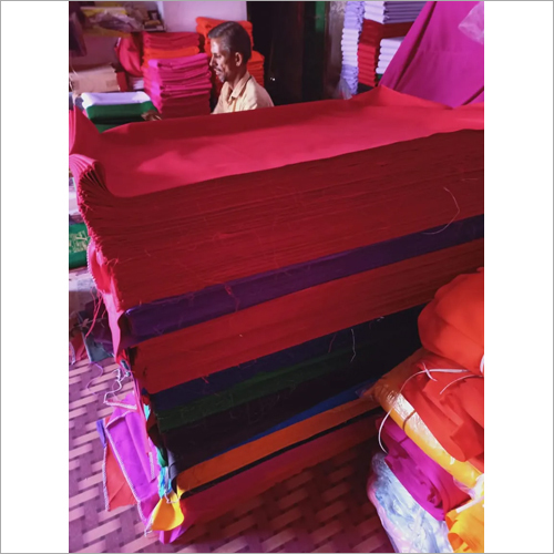 विभिन्न रंगों के सॉफ्ट कॉटन फ़ैब्रिक में उपलब्ध