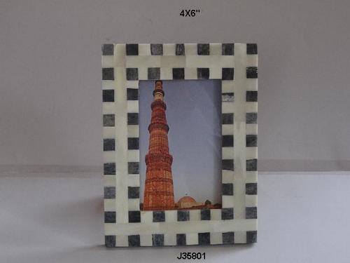 ब्लैक एंड व्हाइट बोन इनले चेक फोटो फ्रेम