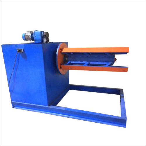 Automatic Decoiler Machine - Metal, 220 Voltage | Automatic Grade, PLC Control, 01 Year Warranty, High Bearing Capacity