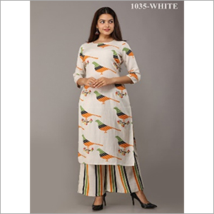 वॉशेबल नेहम्ता सफ़ेद रंग का रेयॉन फ्लेक्स स्ट्रेट कुर्ता पलाज़ो के साथ
