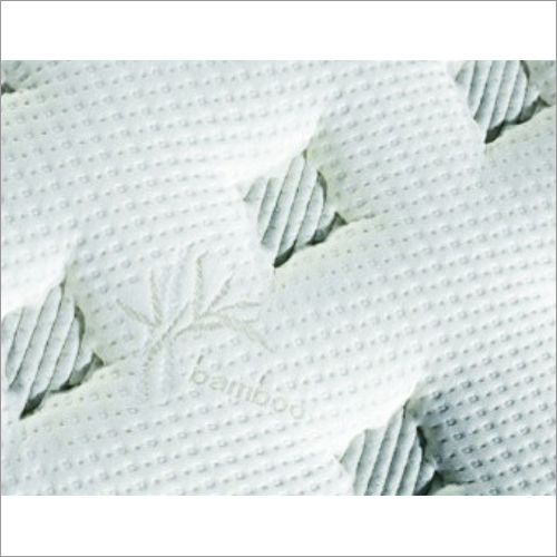 जैक्वार्ड बुनाई में सूत के विकल्प