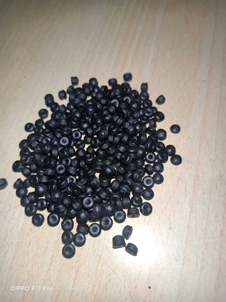 Black Hd Granules - Imported Reprocessed Granules For Polymer Blends, Inks, And Extrusion Applications | Color: Black, Ideal For Commercial Use