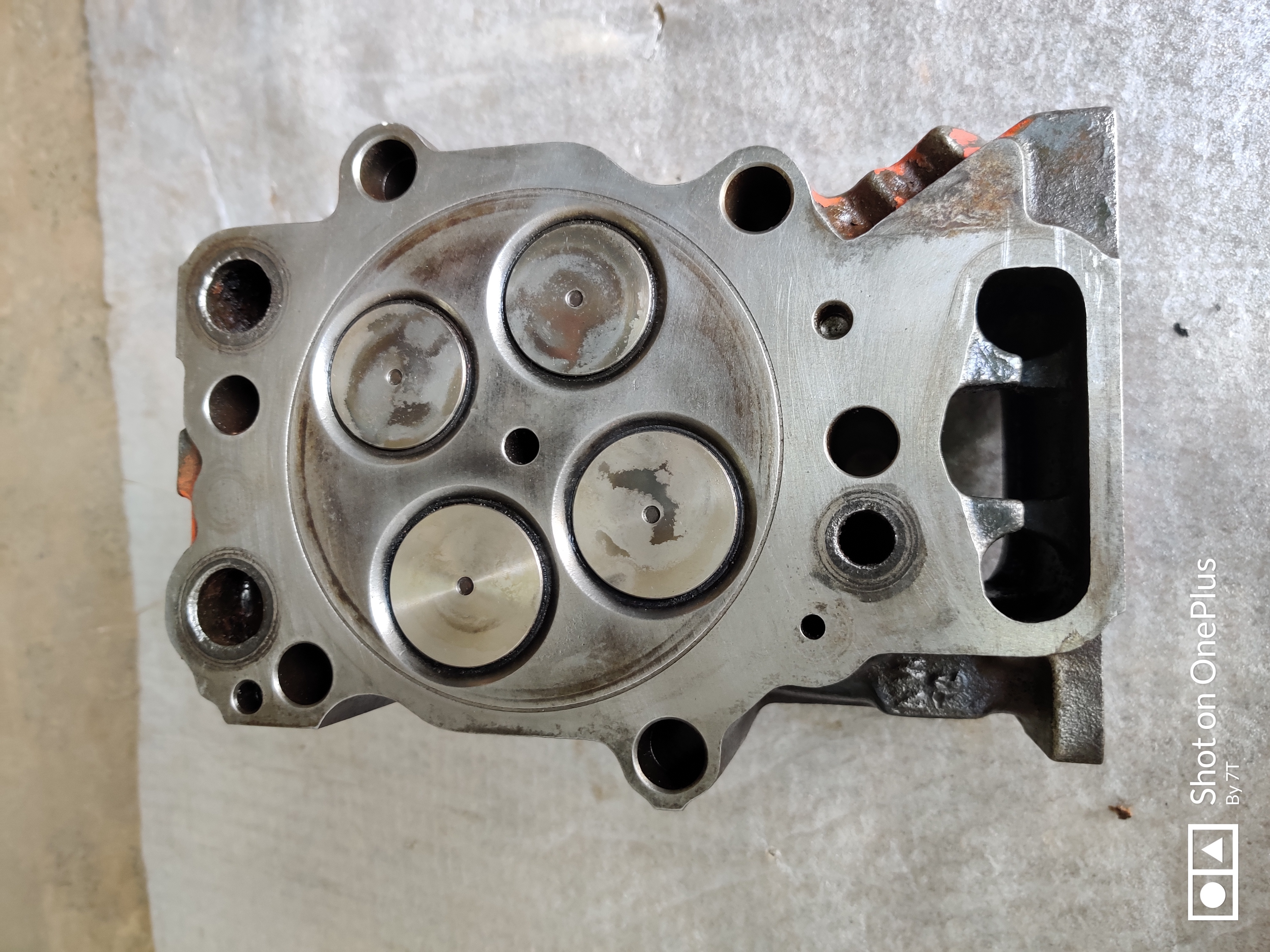 Scania Ds12 - Aluminum, Iron, Rubber, Steel | Earth Movers And Marine Engines Adaptability