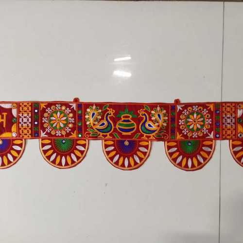 पारंपरिक तोरण