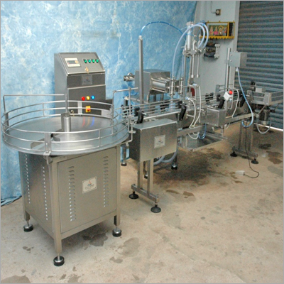 Auto Two Head Liquid Filling Line