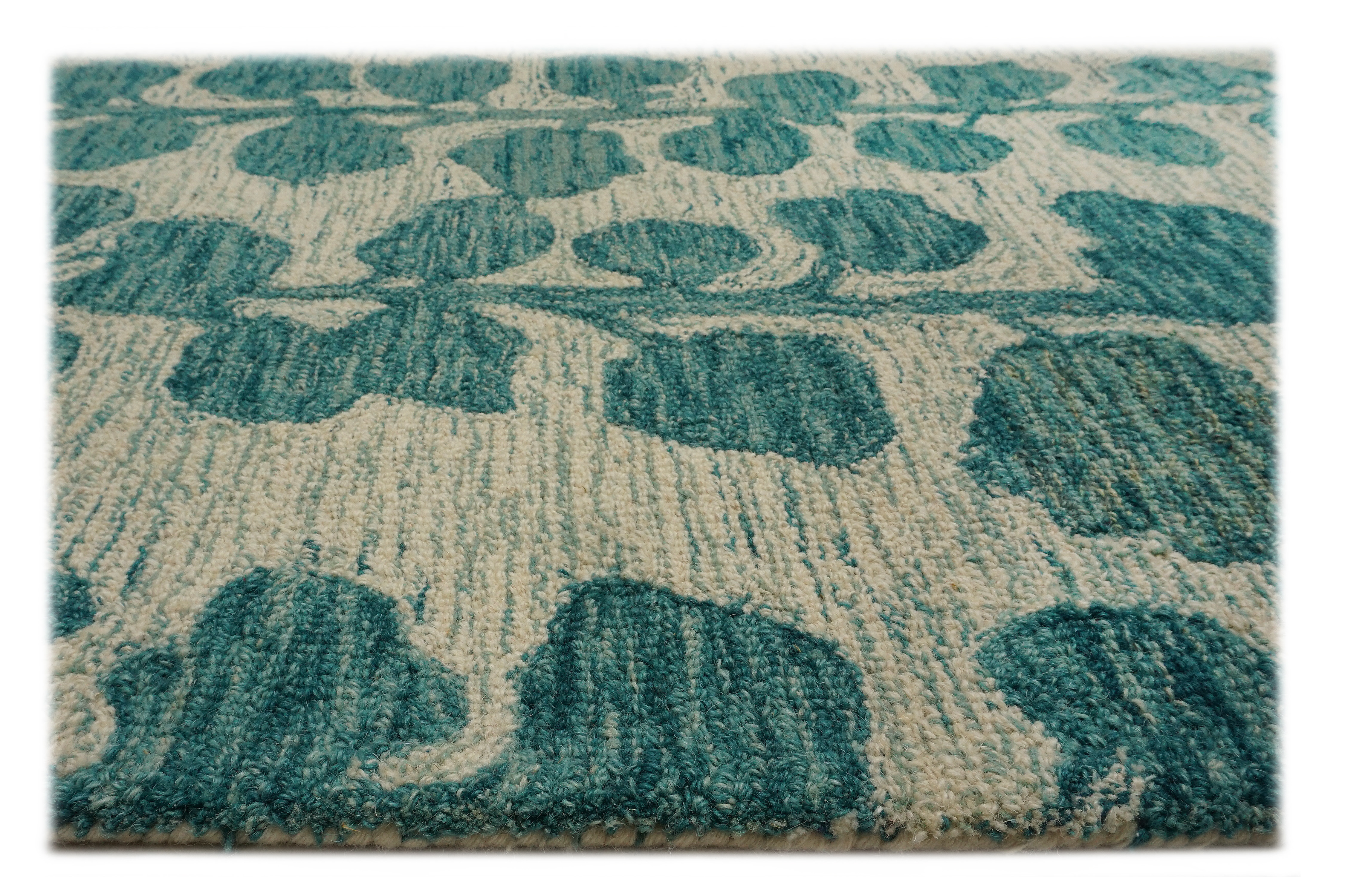 Hand Tufted Woolen Carpets - 80% Wool & 20% Cotton , Customized Colors & Sizes, Loop Pile Style, Easy To Clean, Anti-slip Feature, Ideal For Bedrooms & Living Rooms