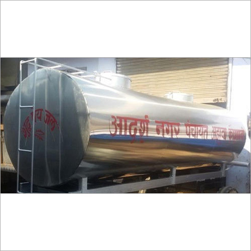 Water Tanker - Durable Polyethylene Material, 5000 Liters Capacity, Bright Yellow Coating | Rust-Resistant, UV-Protected, Easy to Transport