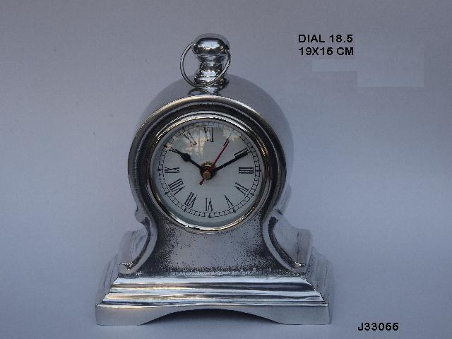 Aluminum Table Clock Shinny Finish Round Dial Good Quality