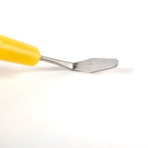 मैनुअल क्रिसेंट चाकू