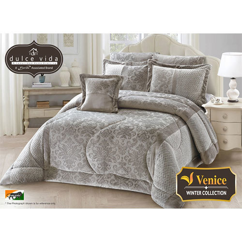 Venice Quilt