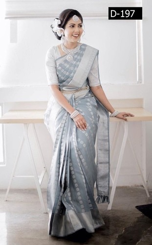 मल्टी कलर लेडीज़ फैंसी सिल्क साड़ी