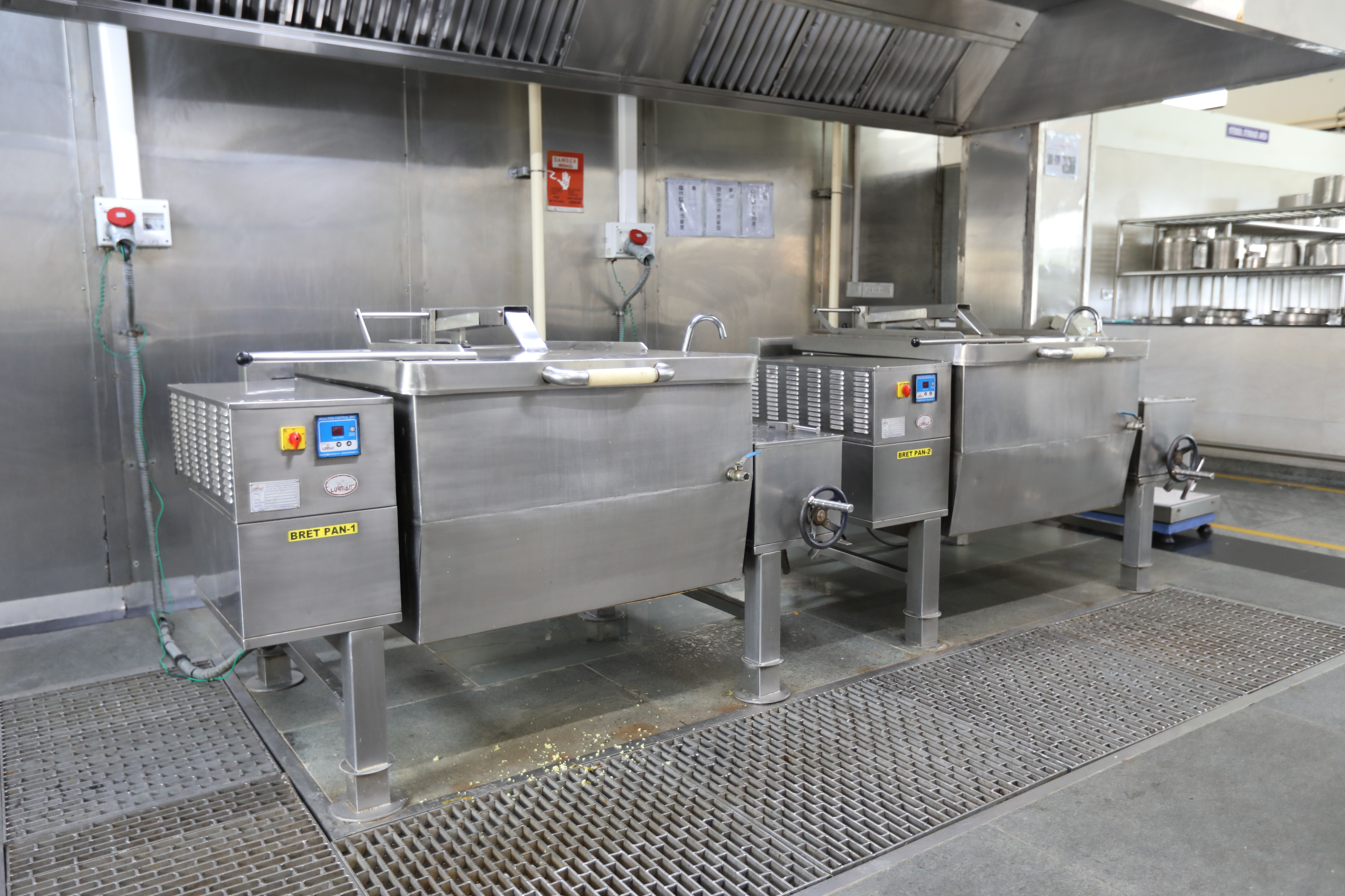 Induction Tilting Bratt Pan