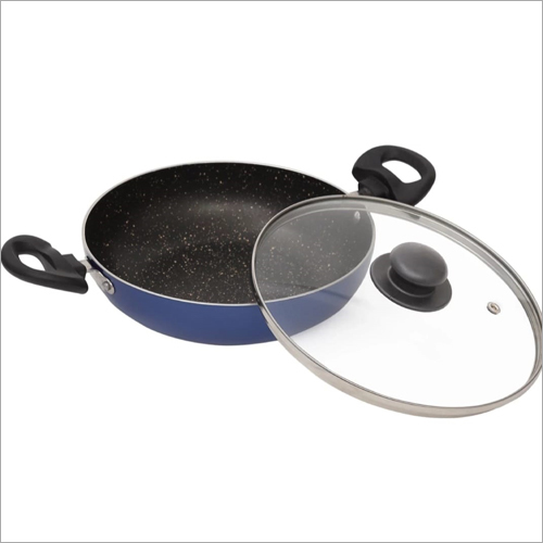 एल्यूमीनियम 22 Cm क्लासिक कड़ाही ढक्कन के साथ