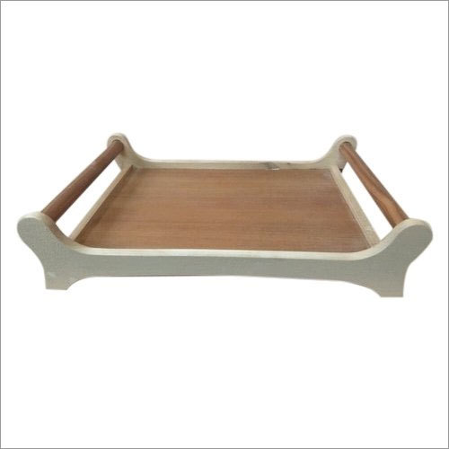 लकड़ी की सर्विंग ट्रे