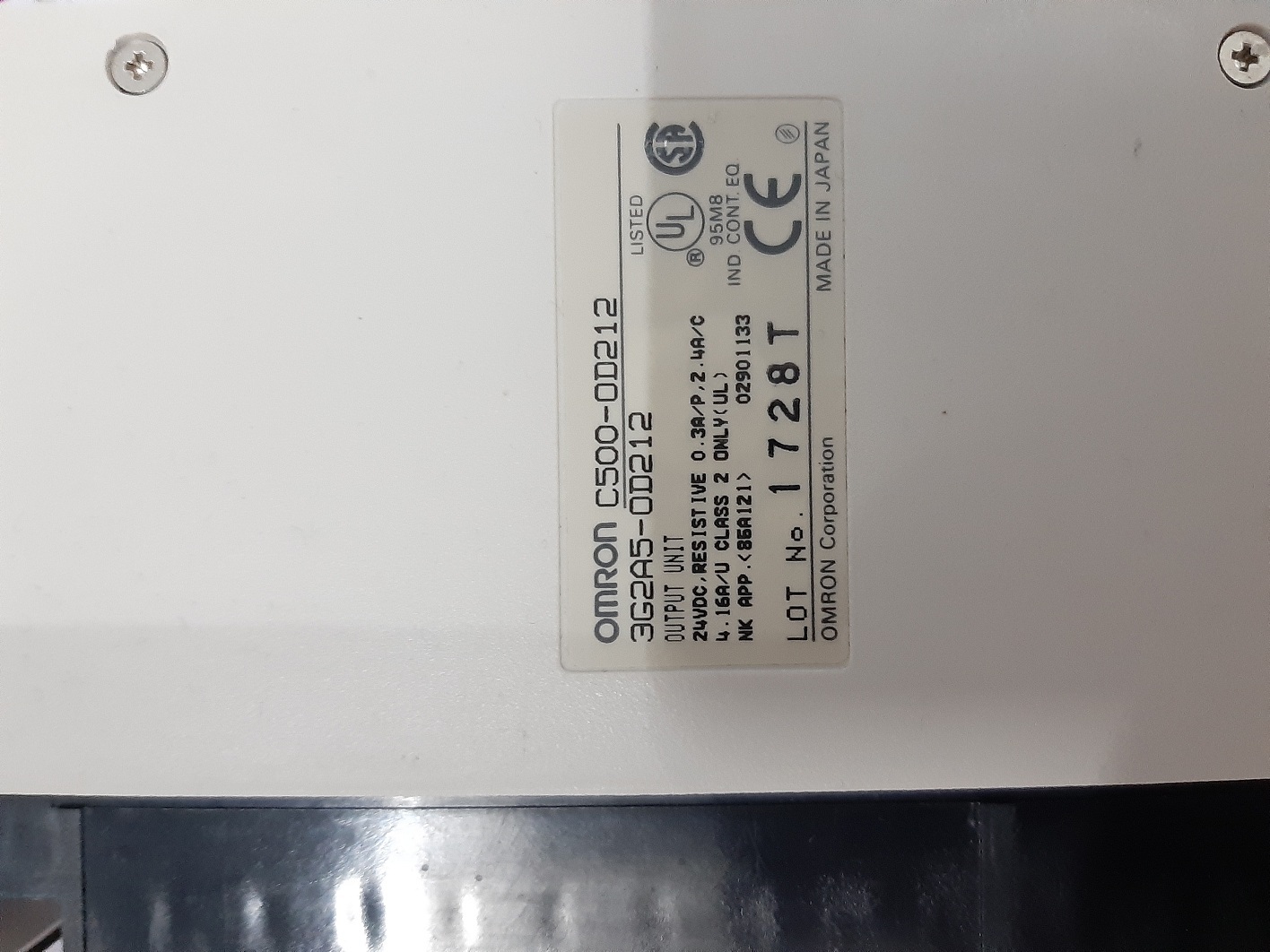 Omron Output Module Unit C500-0d212