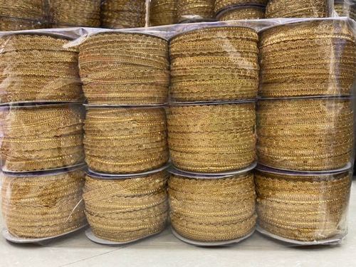 ब्लाउज लेस