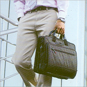 पैड डीलक्स एक्सपैंडर केस के बारे में सोचें