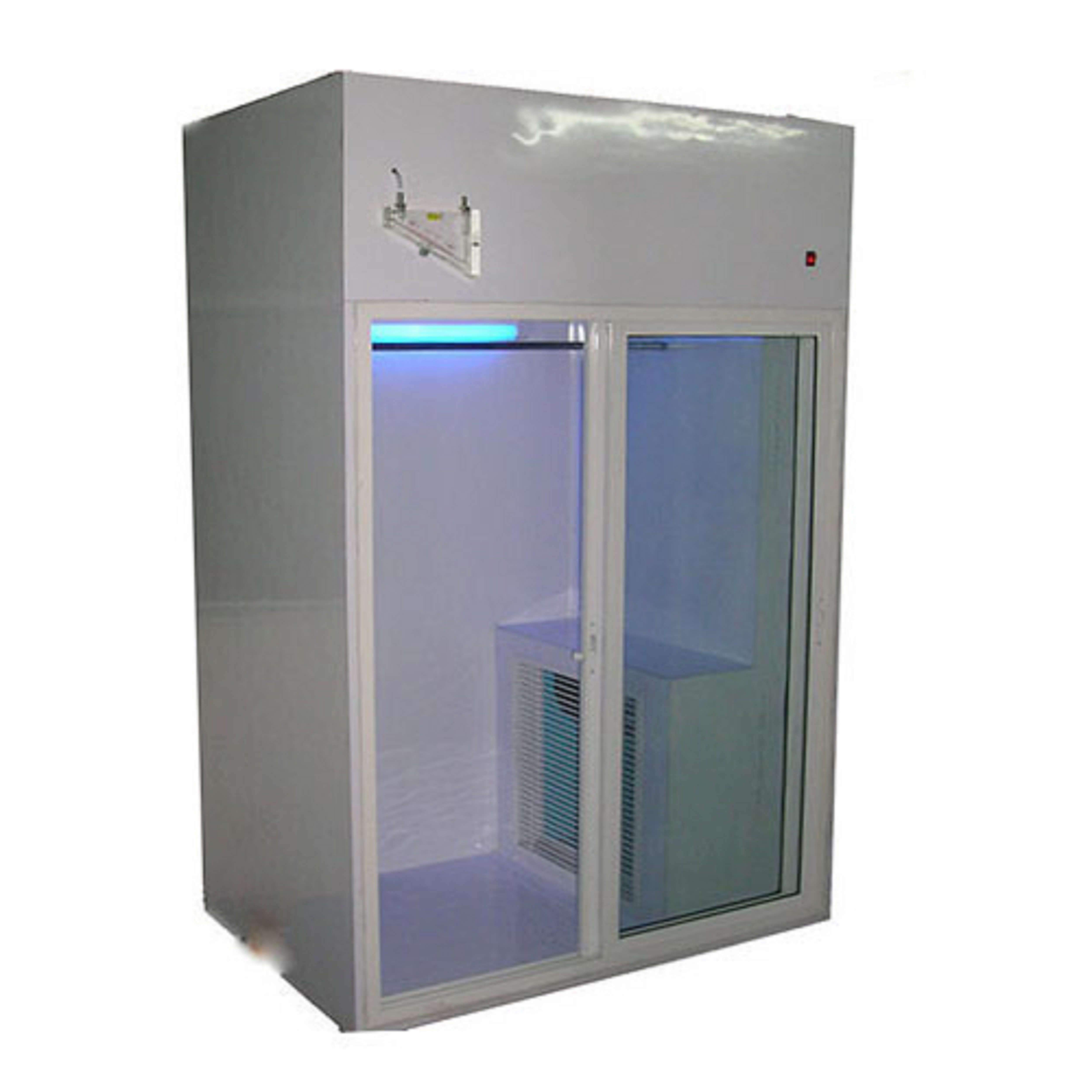 Sterile Garment Storage Cabinet - Ms/ss, Dimensions: 6x2x6 Ft, 20 Watt 800 Lux Lighting, Vertical Air Flow System With Hepa Filtration, Heavy Duty Motor Blower Assembly, Lockable Castors For Mobility