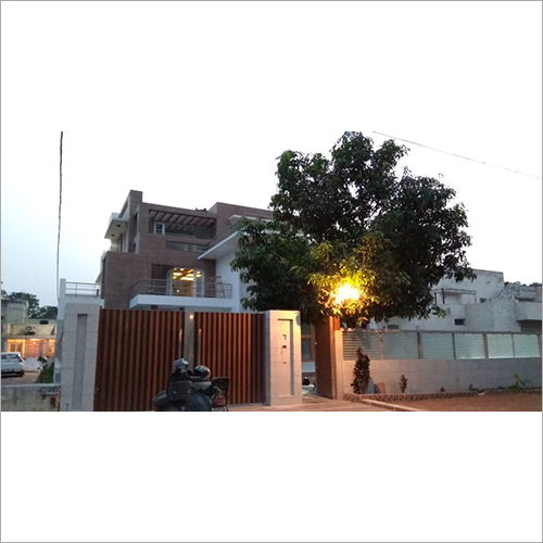 1200 स्क्वायर यार्ड चंडीगढ़ - एक हाउस जो पारंपरिक और आधुनिक डिजाइन का संयोग है