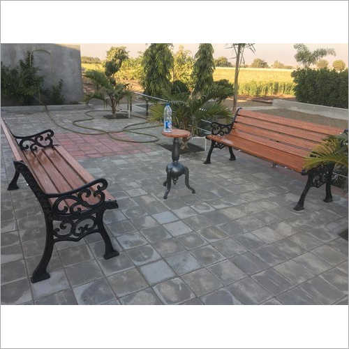 आउटडोर बेंच एप्लीकेशन: गार्डन