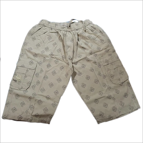 Mens Printed Capri - Cotton Blend Fabric, Designed For Adults | Smooth Texture, Intricate Designs, Contemporary Patterns, Suitable For All Seasons