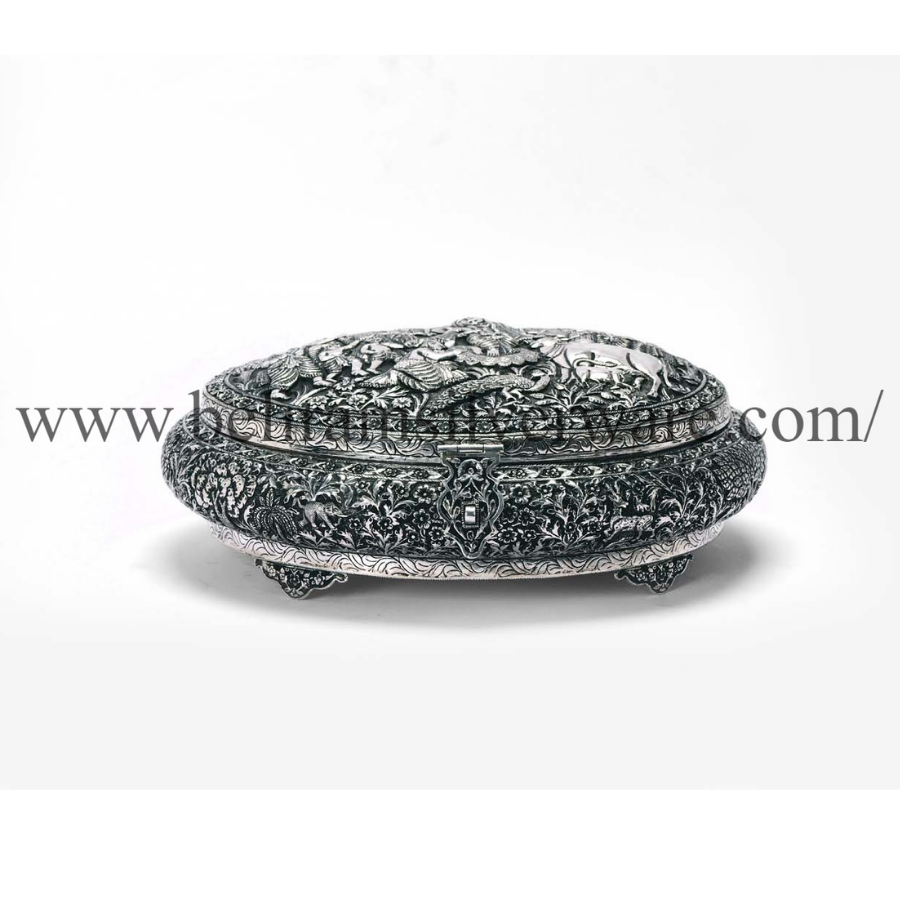 Krishna Govardhan Parvat Leela Nakshi Silver Box