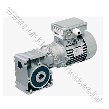 NORDAC FLEX - SK 140E Electronic Motor Switch | 0.25-3 kW Power Range, 200-480 V Supply Voltage, Integrated Brake and Temperature Control, 1000 Operations Per Hour, IP55 to IP66 Protection Class, Ambient Temperature -10 to 50°C