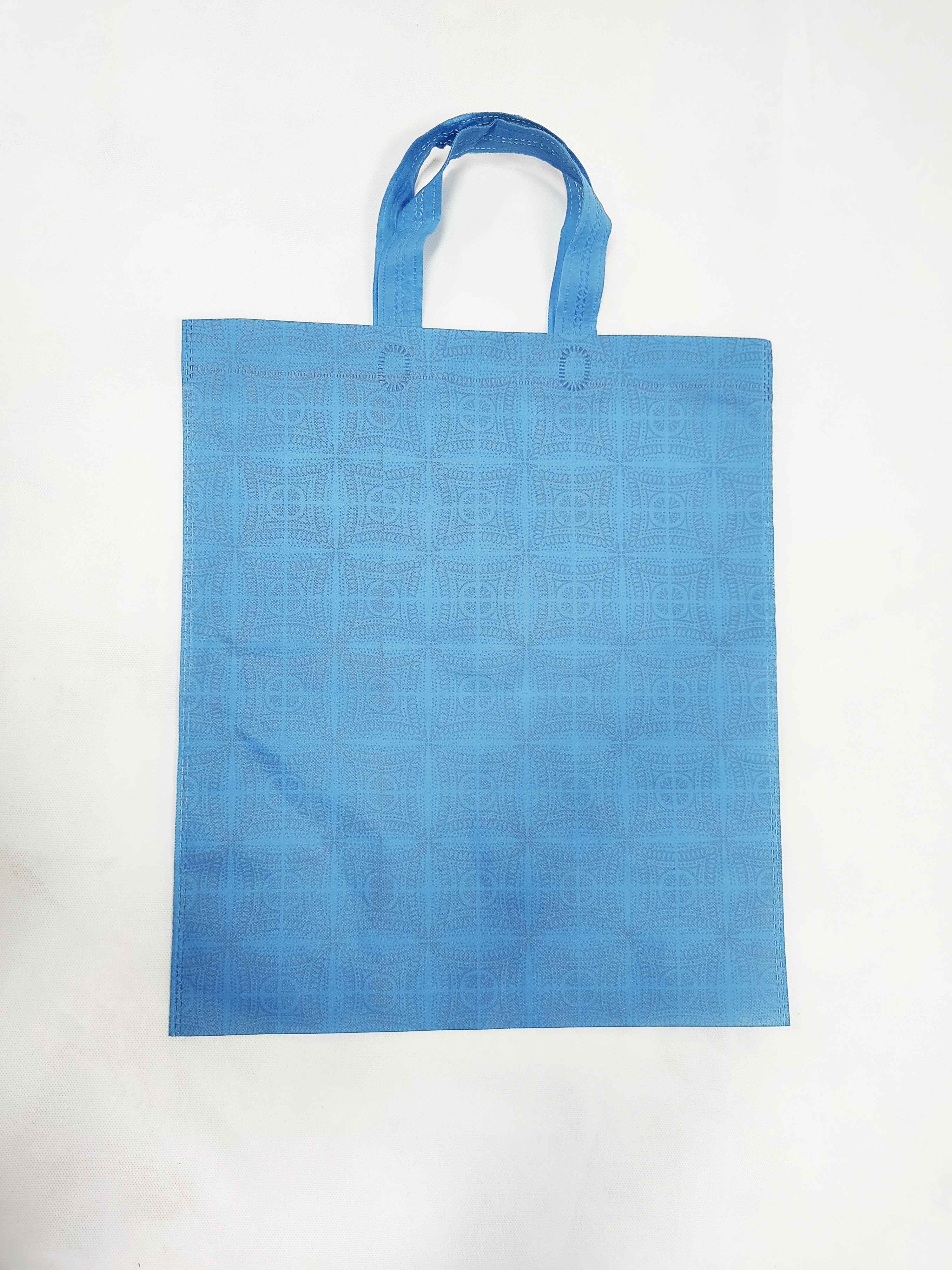 According To Requirement Non Woven Loop Handle Bag