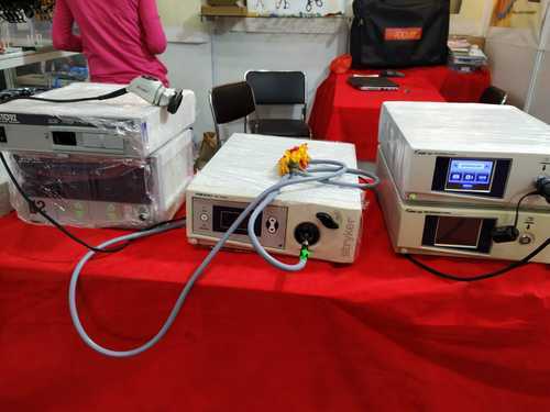 Stryker X8000 Xenon Light Source Digital Endoscopy Laparoscopic For Laparoscopy Application: Hospital