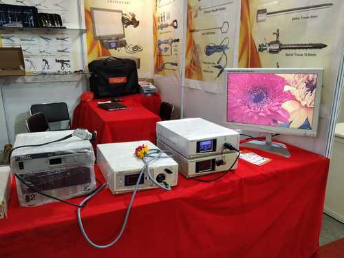 Stryker X8000 Xenon Light Source Digital Endoscopy Laparoscopic For Laparoscopy Application: Hospital