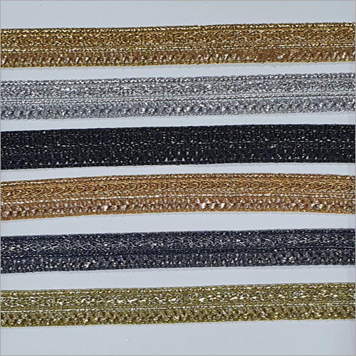 अलग-अलग रंगों में उपलब्ध 18 मीटर ज़री लेस