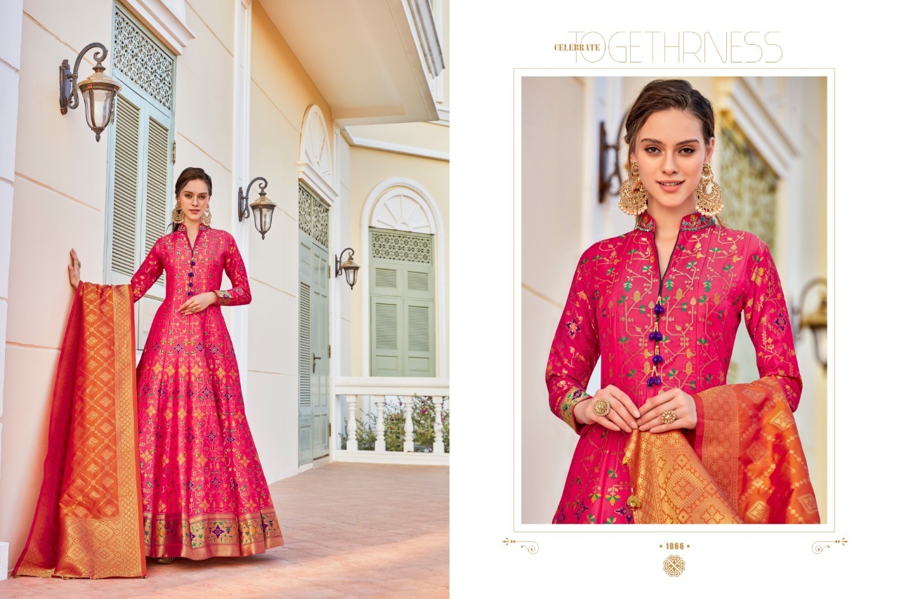 Virasat Vol Sparsh Jacquard Gown Exclusive Collection Decoration Material: Paint