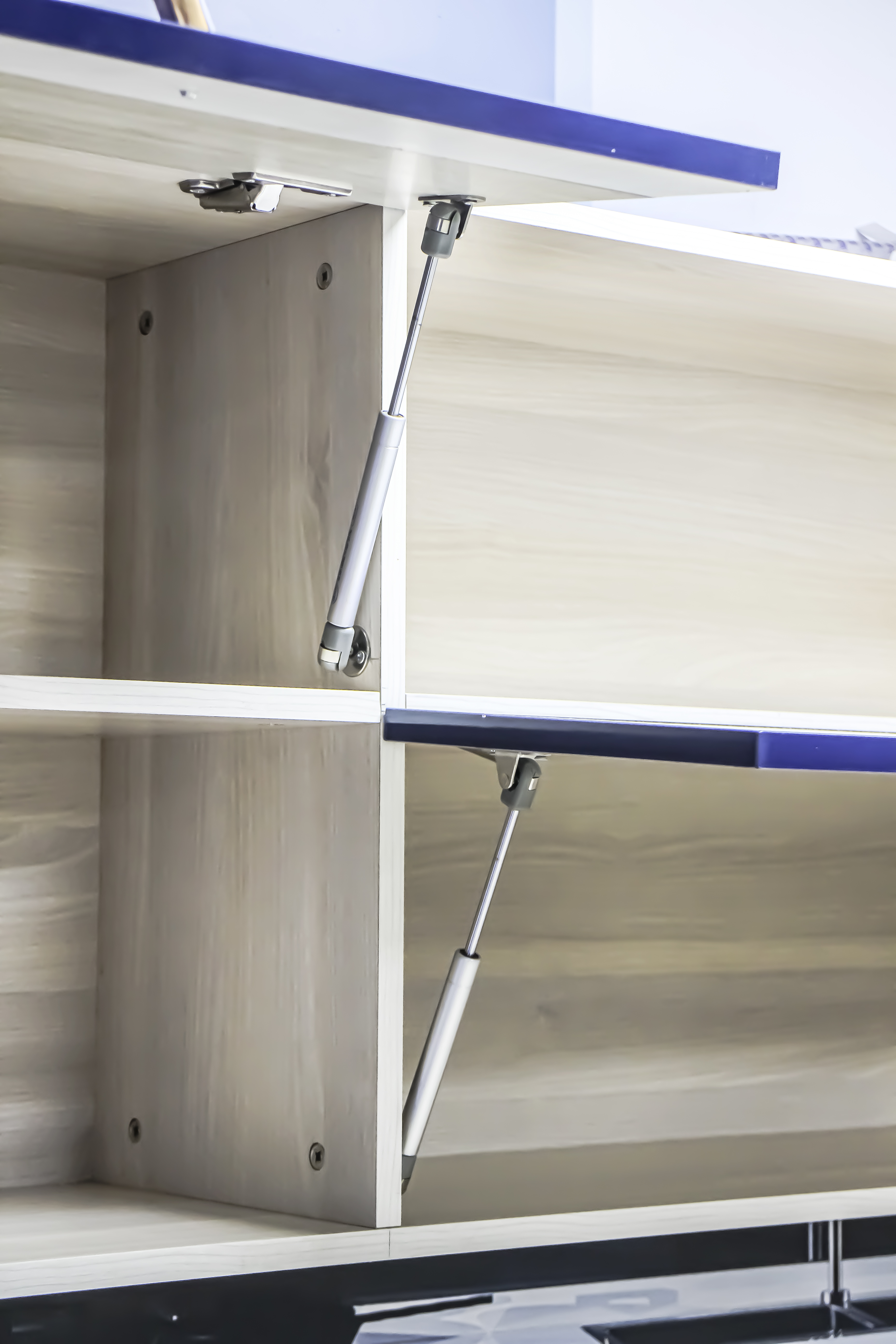 Study Table Carpenter Assembly