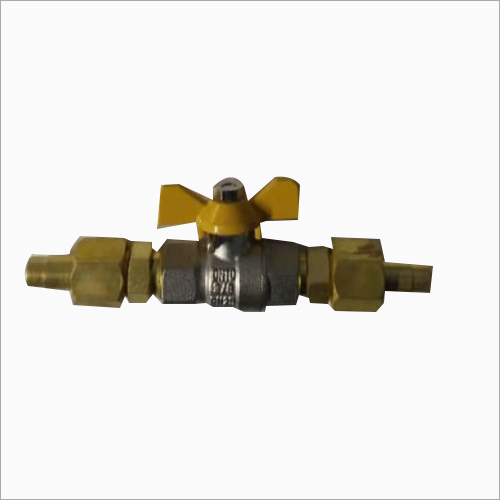 फिटिंग के साथ ब्रास वाल्व