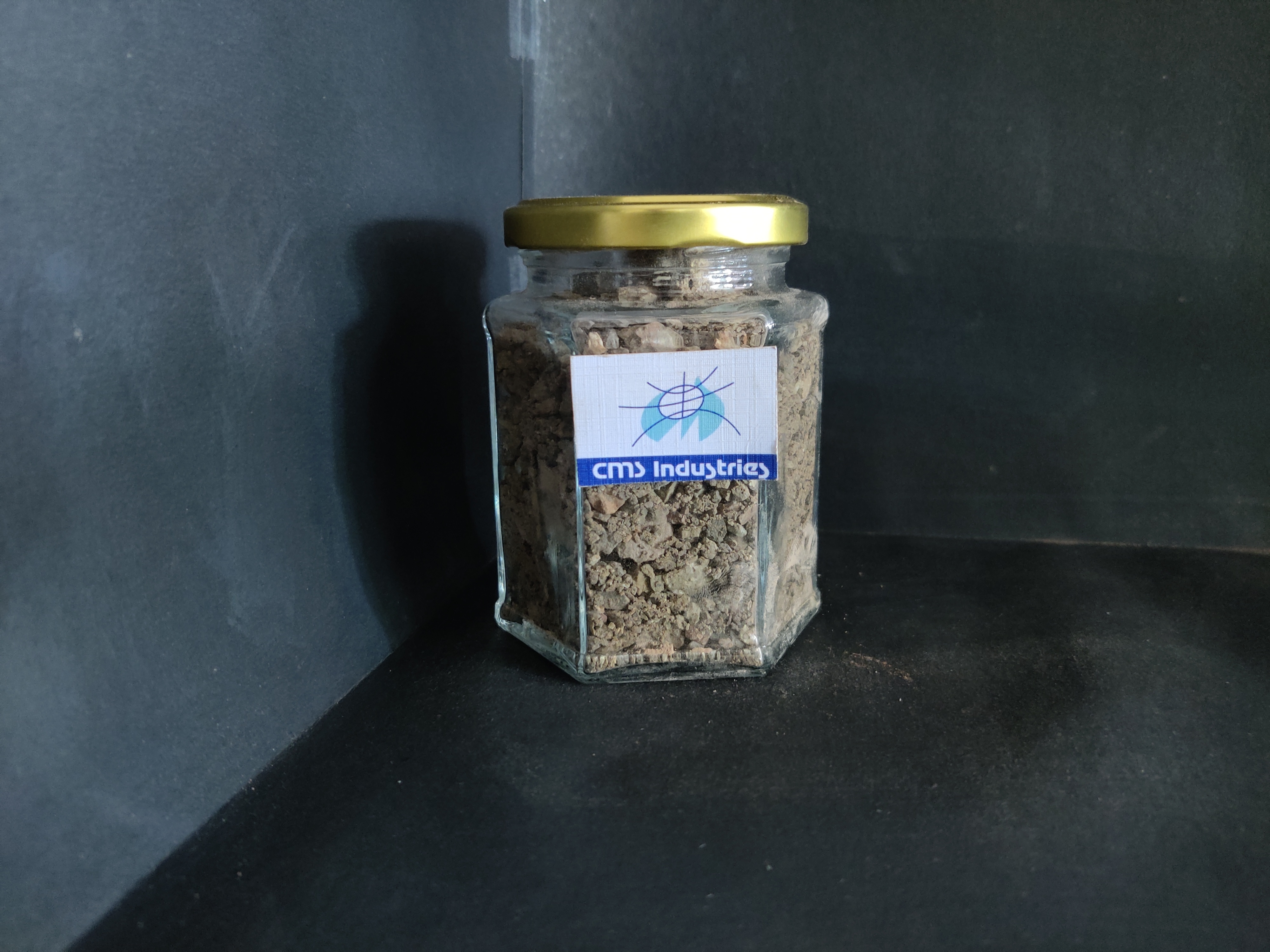 Pond Sealing Bentonite Lumps