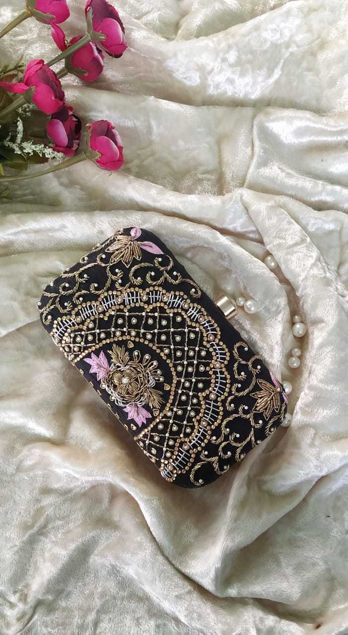 Handwork Clutch