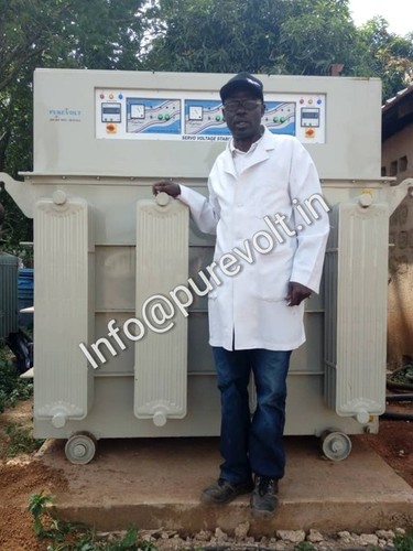 सर्वो वोल्टेज स्टेबलाइज़र