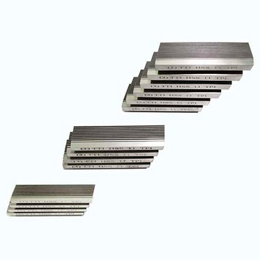 Tangential Chaser - M2 High Speed Steel, 4'' x 1 1/4'' Dimensions, Steel Color | High Hardness 58-62 HRC, Rust Proof, Suitable for Threading Pipes and Bolts