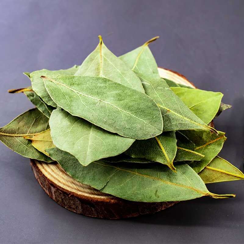 Bay Leafs / Clean And Good Size Bay Leafs / Grade A Bay Leafs