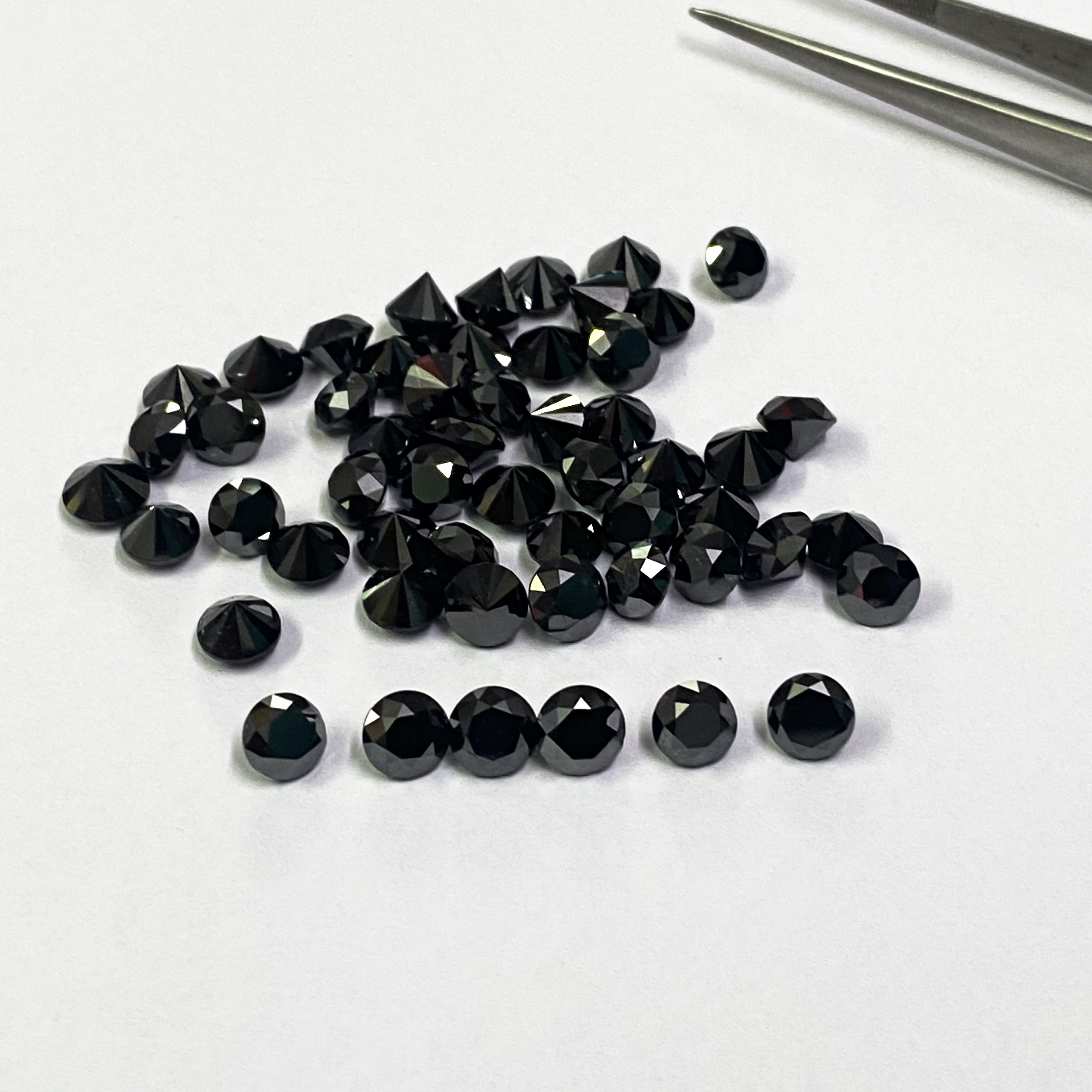 4mm Black Diamond Faceted Round Loose Gemstones Grade: Aaa