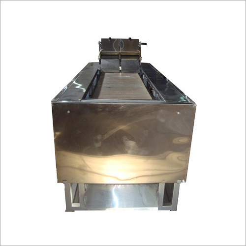 Commercial Chapati Making Machine - Stainless Steel, 1000x600x800mm | 1.5kW Power, 220V Voltage, 100-150 Chapatis/Hour Capacity, 100kg Weight, 1 Year Warranty