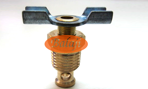 ब्रास ड्रेन वाल्व